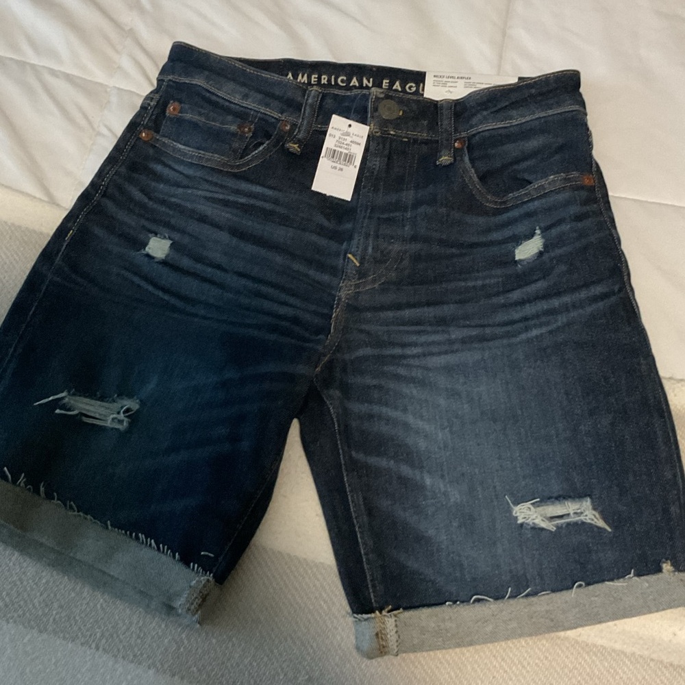 NWT American Eagle Distressed Denim Shorts